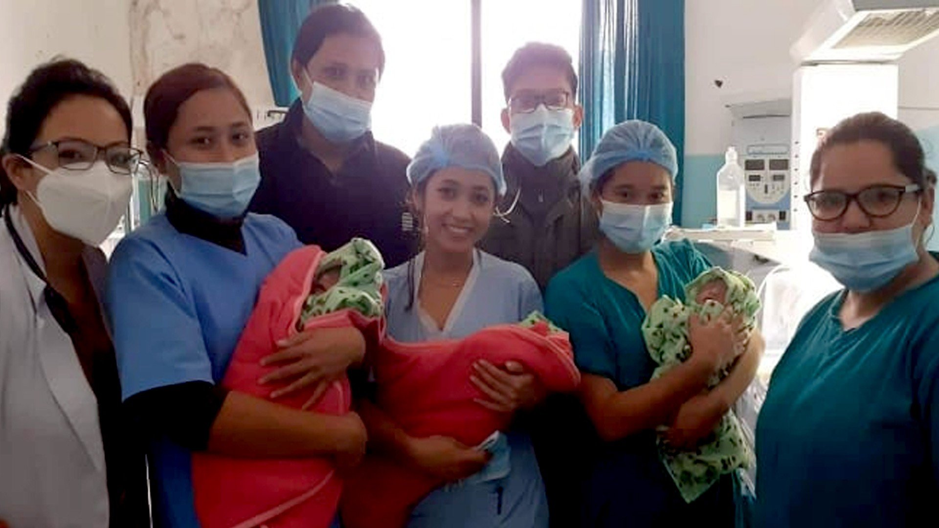 धादिङ अस्पतालमा एक महिलाले जन्माईन तिम्ल्याहा बच्चा