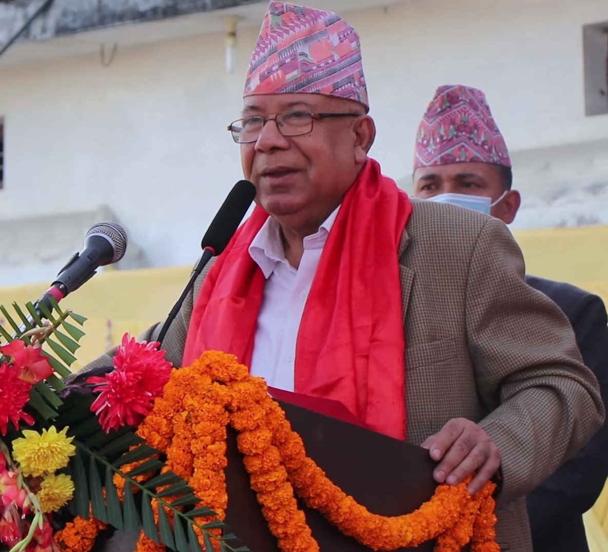 एमालेमा बसेका दश भाइको हरिबिजोग भयो : माधव नेपाल