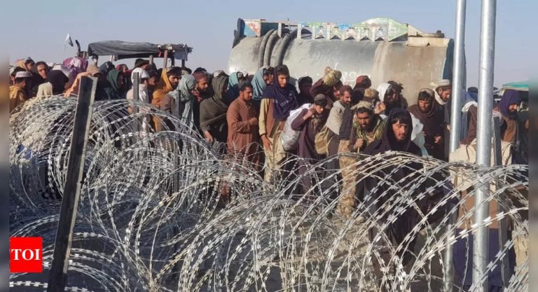 पाकिस्तान र अफगानिस्तानको सीमा केही दिनपछि फेरि खुल्यो