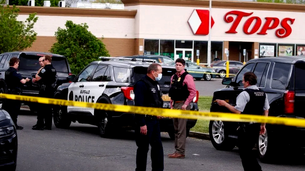न्युयोर्कको सुपरमार्केटमा गोली चल्दा १० जनाको मृत्यु