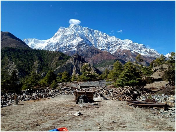 जाडो बढेसँगै मनाङको जनजीवन प्रभावित