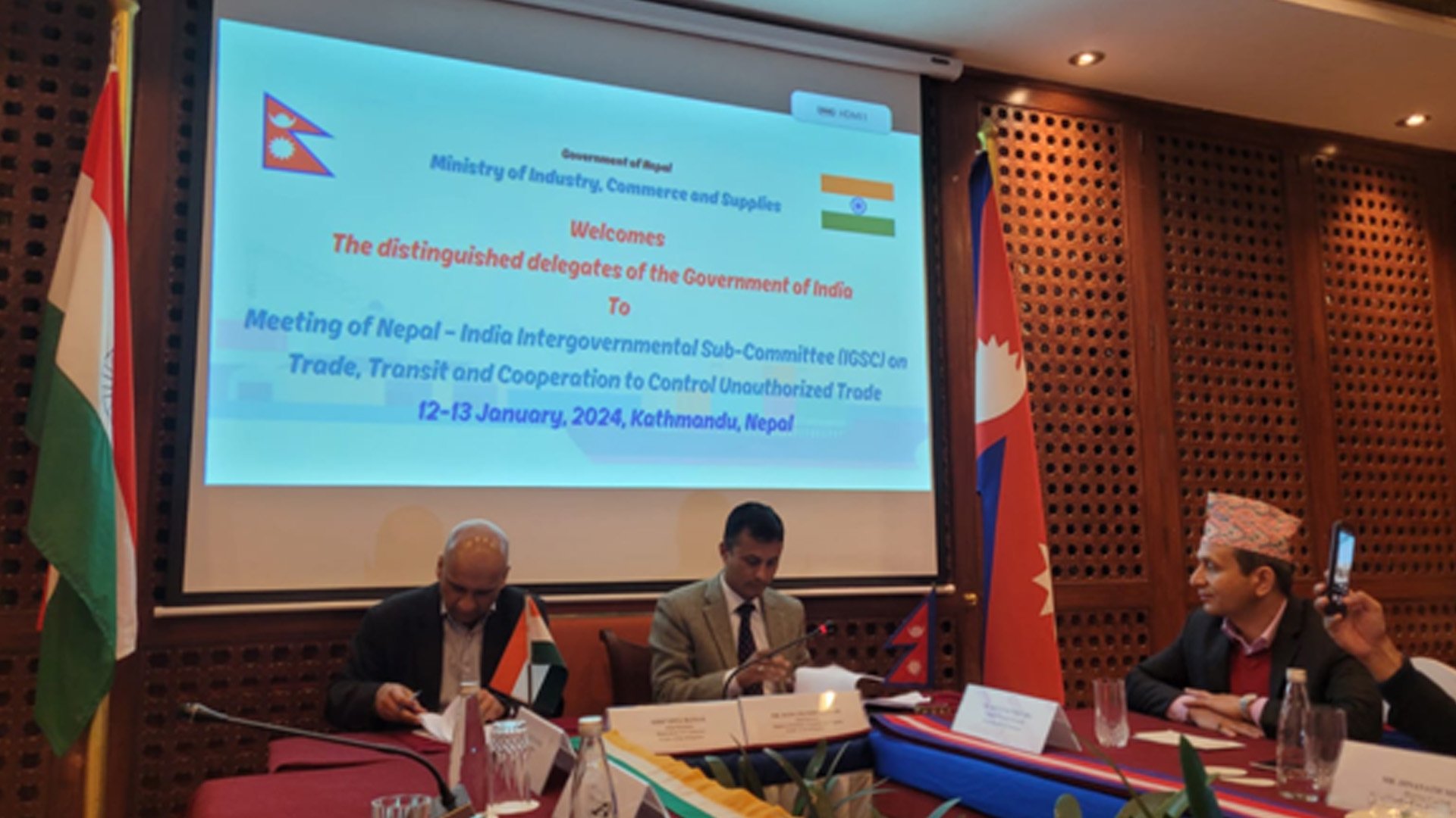 नेपाल–भारत अन्तर–सरकारी समितिको बैठक सम्पन्न